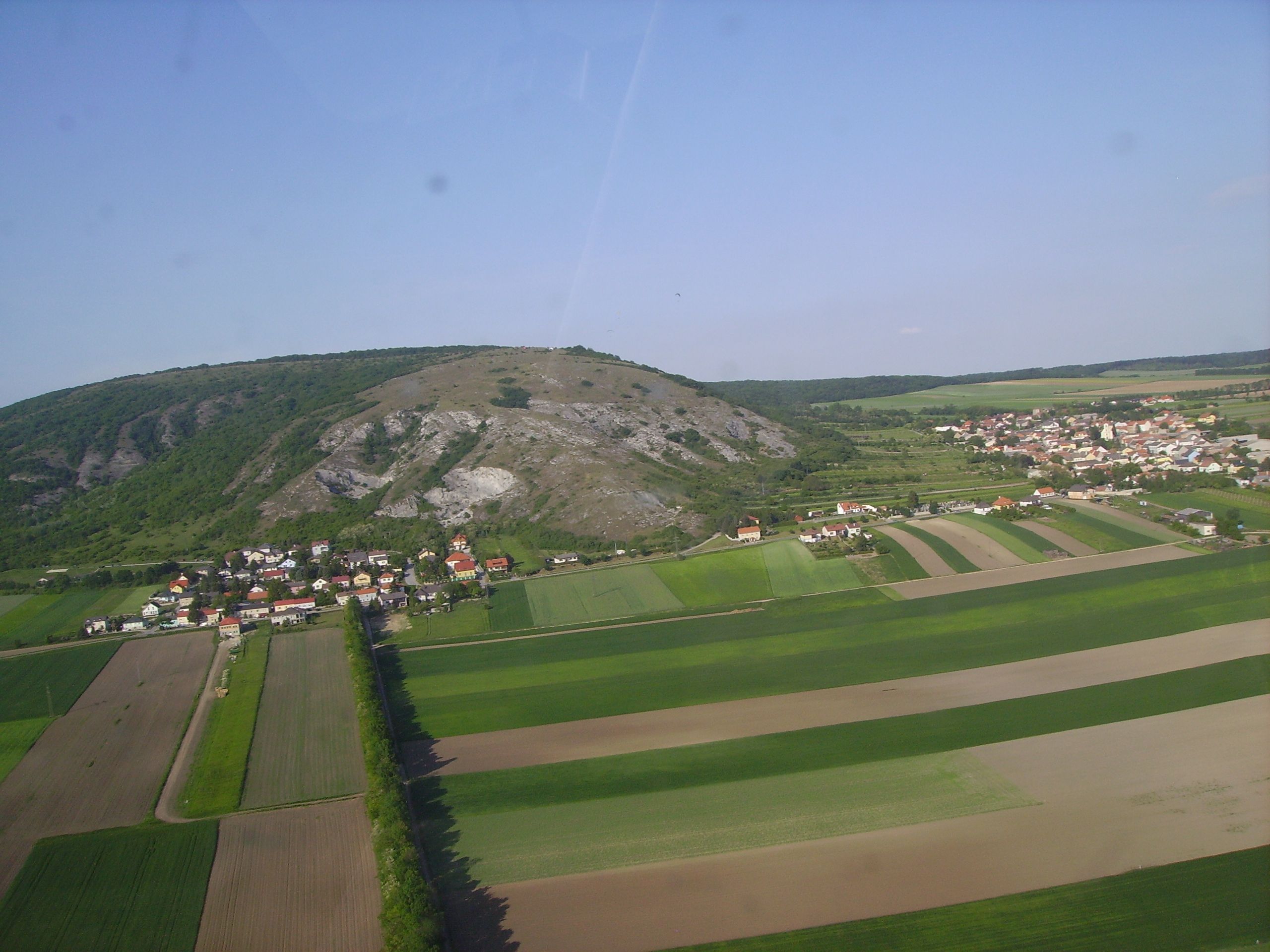 Hundsheim légifelvétele 