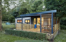 Mobile home exterior, &copy; Camping Tulln