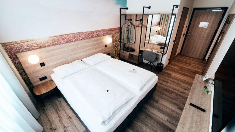 Standard double room, &copy; I'm Inn Zwettl, Fotograf Patrick Weichmann