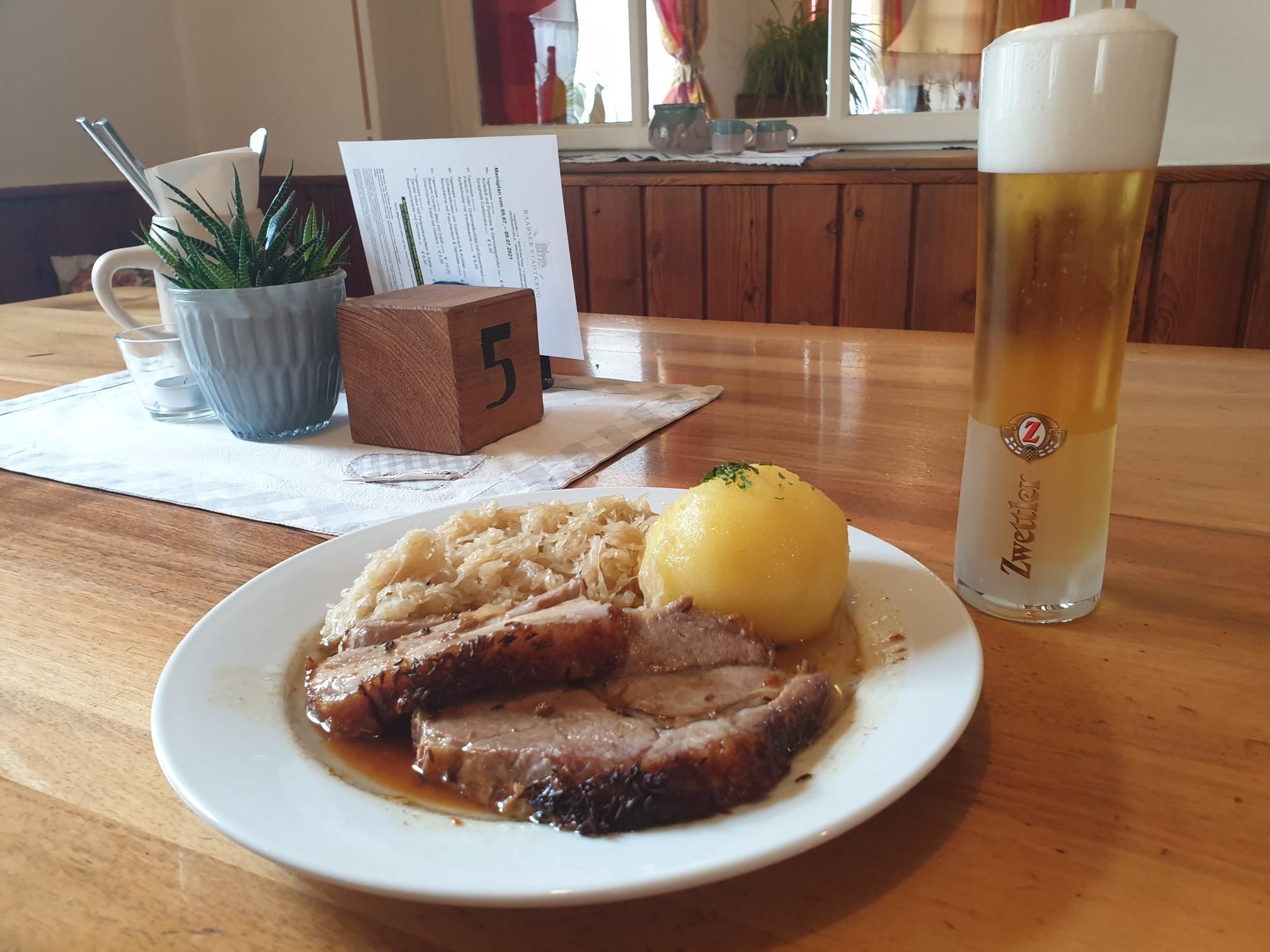 Sült sertéshús