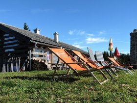 Die Sonne auf der Anna-Alm genie&szlig;en, &copy; Annaberger Lifte