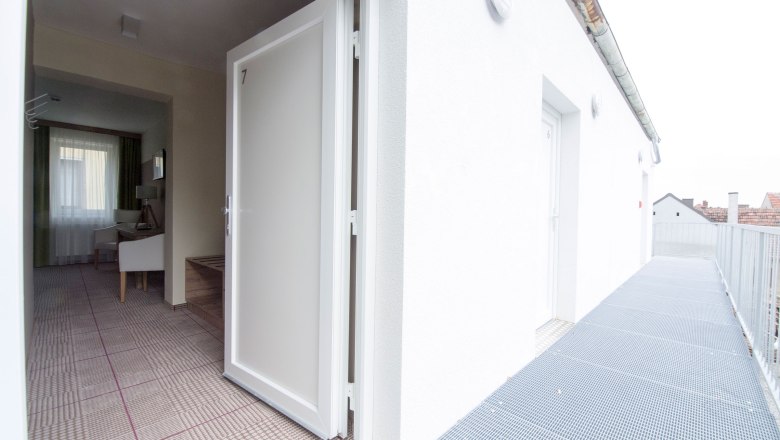 Access to the room outside, © Miguel Dieterich