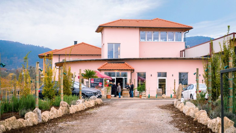 Obsthof & Weingut Altenriederer boltja, &copy; Egon Fischer