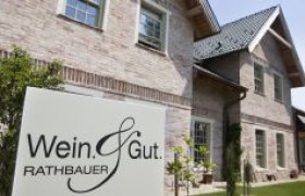 Rathbauer Winery, &copy; Weingut Rathbauer