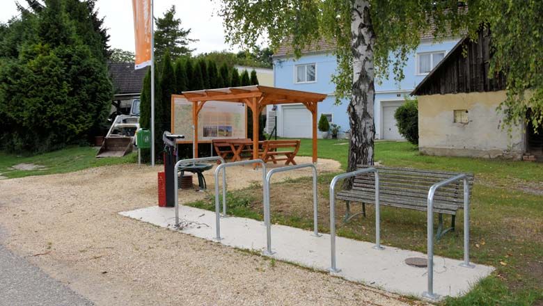 Pihenőhely Pincesor Hörersdorf