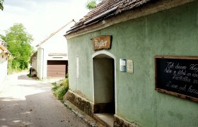Cyclist's rest, &copy; Weinstra&szlig;e Weinviertel