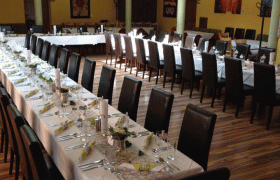 Dorfschenke-Oberz&ouml;gersdorf, wedding table, &copy; Dorfschenke Oberz&ouml;gersdorf