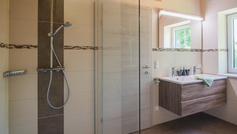 bathroom_1, &copy; Otto Brandl