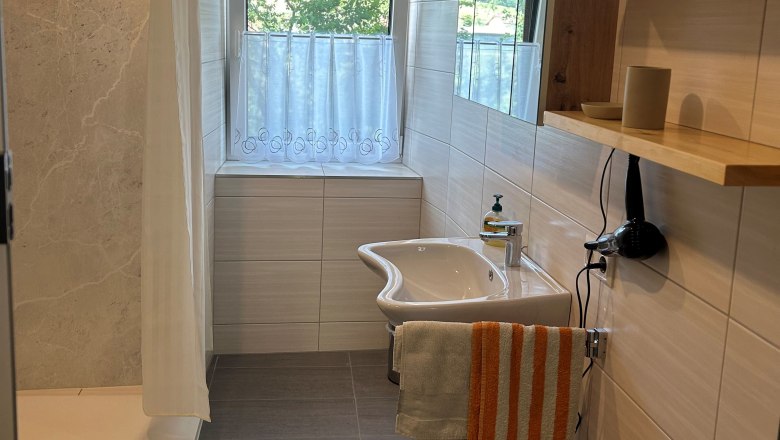 F&uuml;rdőszoba, &copy; WANDLHOF